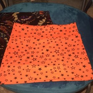 Body central Orange balck star Mini skirt NWOT
